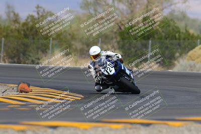 media/Oct-03-2022-Moto Forza (Mon) [[5f077a3730]]/Advanced Group/Session 3 (Turn 3)/